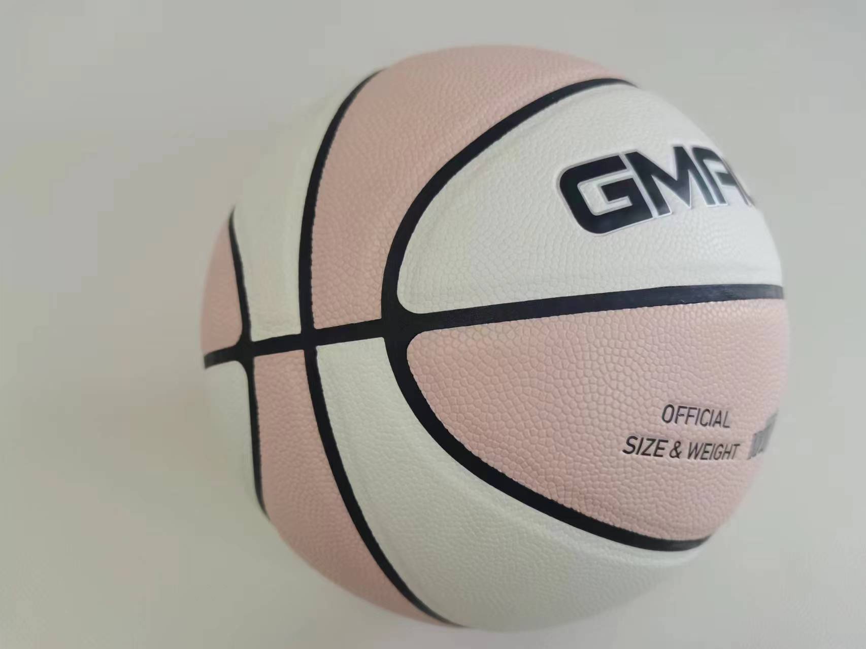 Basketboll i pu läder med logotyp slitstark för utomhusbruk_voghion.com