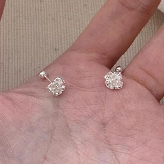樱花耳钉女小巧精致甜美花朵耳饰小清新睡觉免摘螺丝拧扣配饰批发