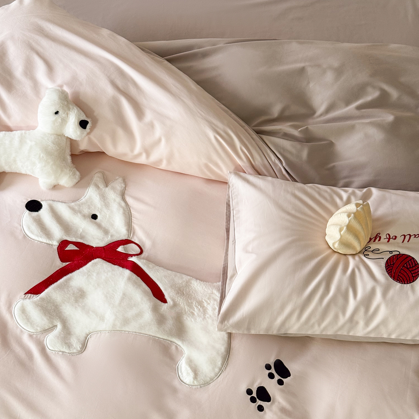 Luxury 100s Long-staple Cotton Bedding Set With Towel Embroidery_voghion.com