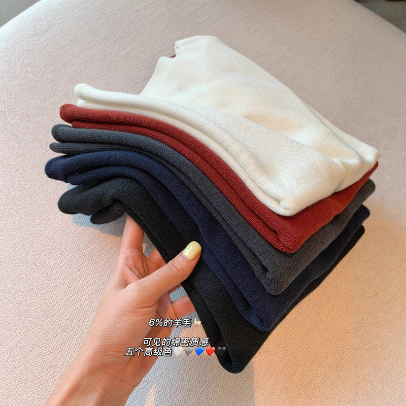 Early Autumn Row Normcore Style Back Cut Out Button Design Round Neck t Five-Color Wool Knitted Short Sleeves 6% Wool Source Early Autumn Row Normcore Style Back Cut Out Button Design Round Neck t Five-Color Wool Knitted Short Sleeves 6% Wool Source