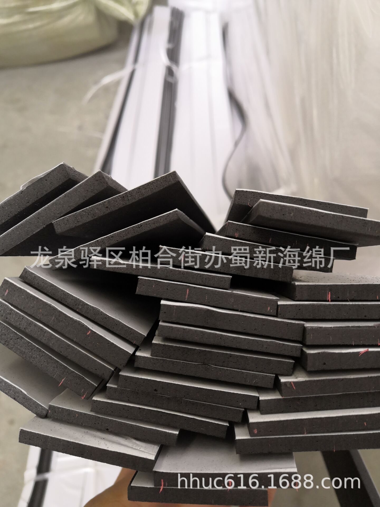 供应门窗密封防水海绵条/自粘防撞eva泡棉条/密封减震泡沫条