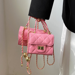 Hand-held small square bag for women, 2024 Korean Instagram fashion, Chanel-style checkered chain bag, high-end niche crossbody bag