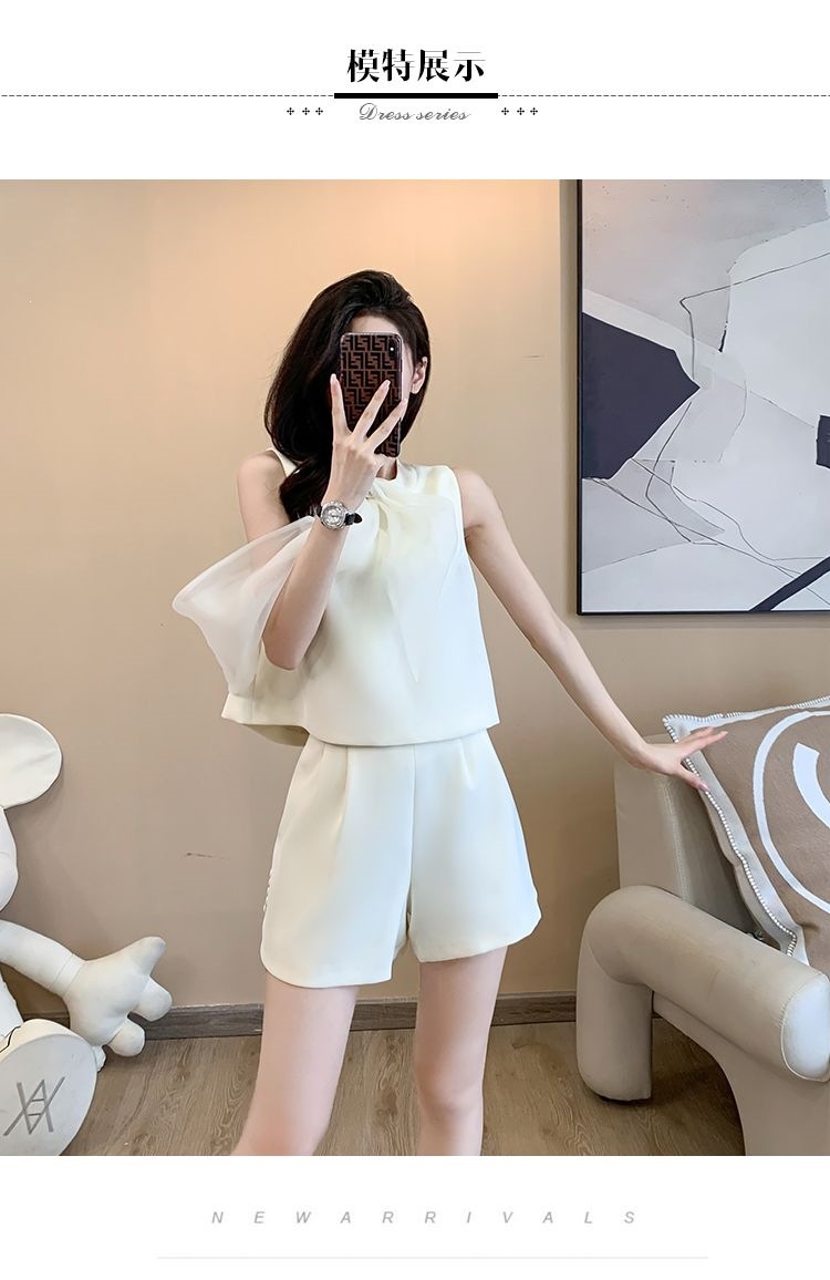 Bộ quần short nữ hai mảnh phong cách nhỏ mùa hè 2026 mới — Trang phục trắng, Quần trắng, Trắng Top chi tiết 2
