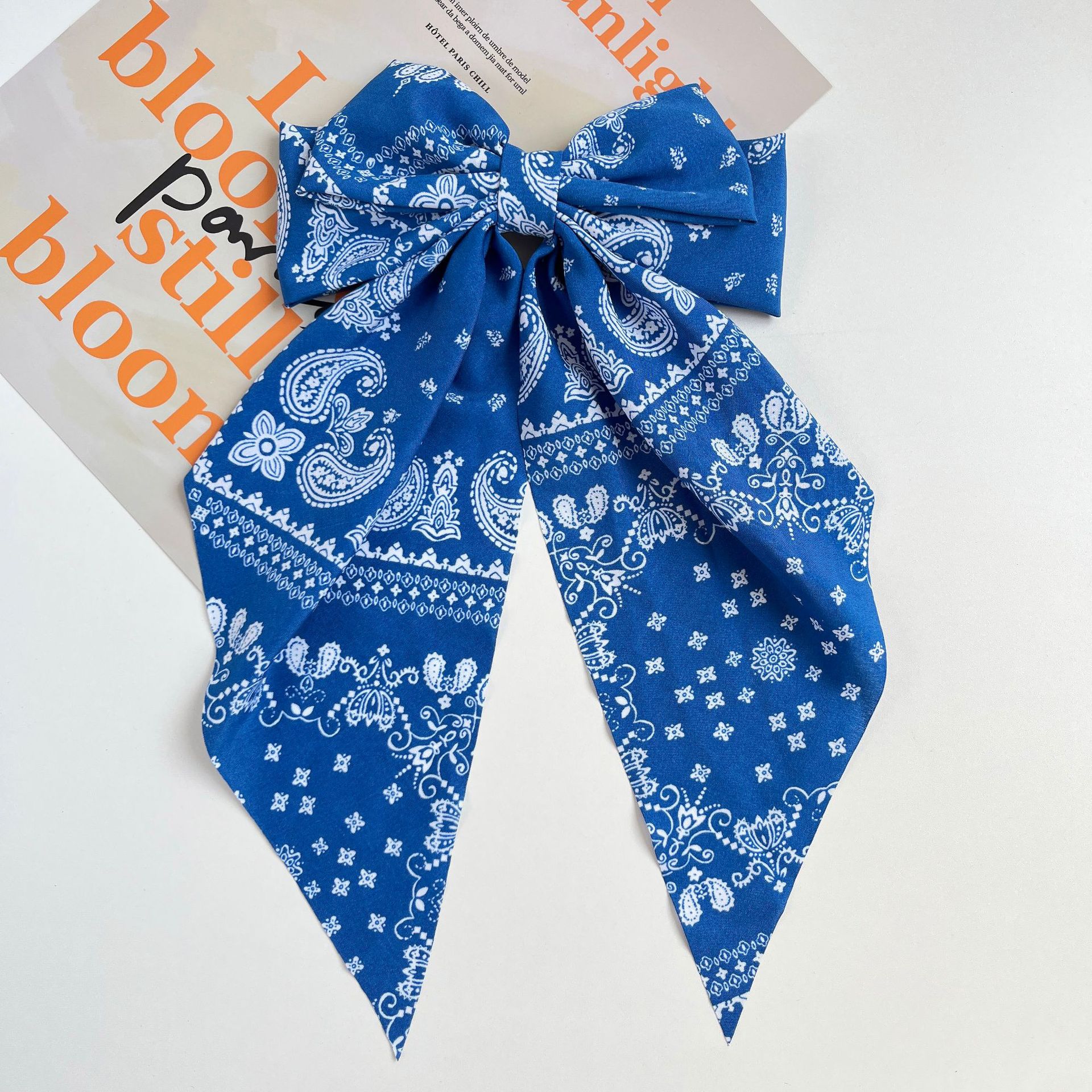 긴 파란색 인쇄