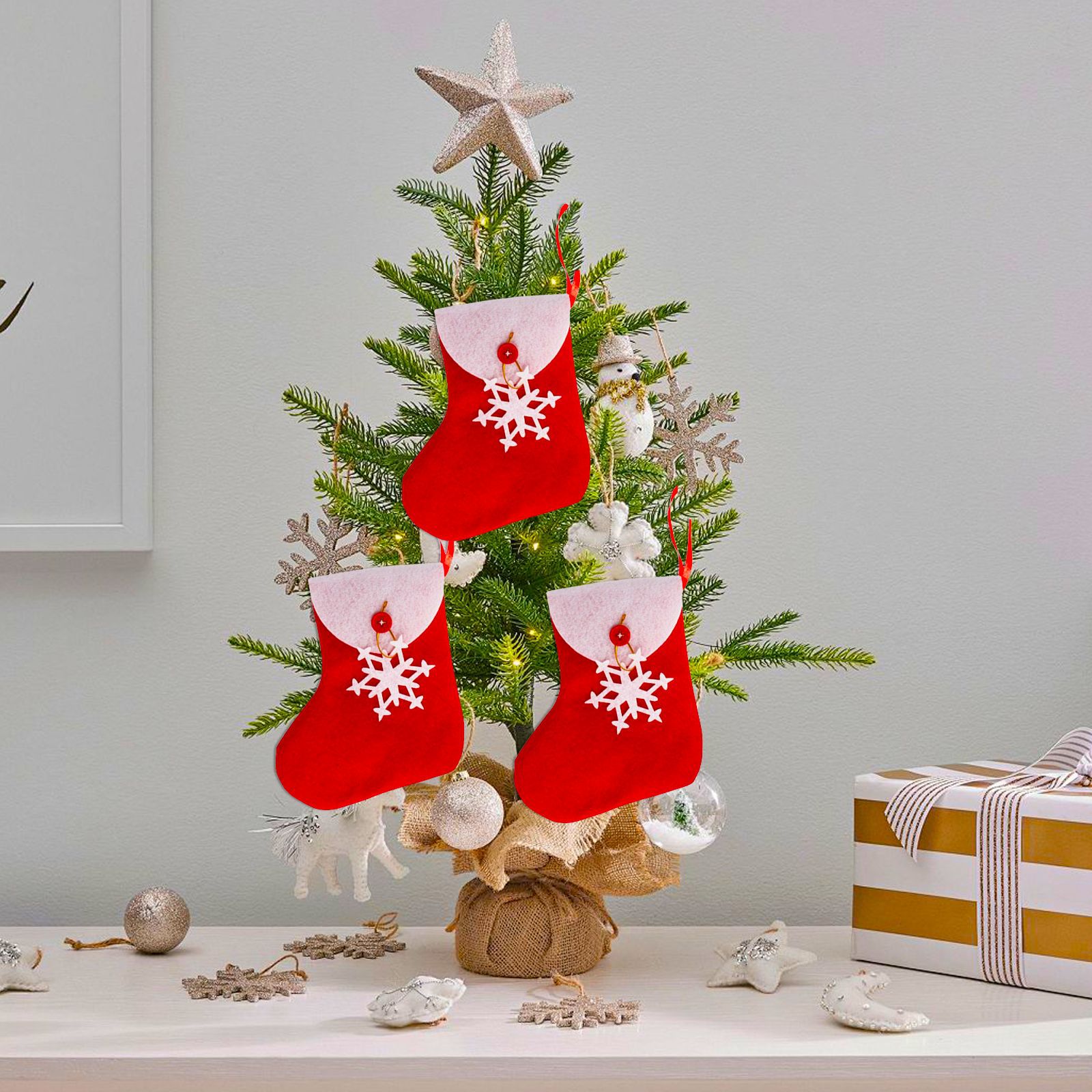 Decoraciones de Navidad transfronterizas copo de nieve calcetines de Navidad árbol de Navidad colgante bolsas de regalo regalos para niños de Navidad