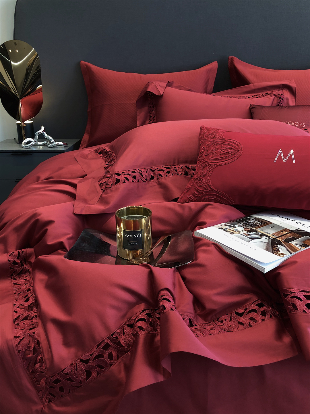 High-end Wedding Bright Red Solid Color Hollow Bedding Bedding S100 Pure Cotton Long-staple Cotton Four-piece Set Home Textile Carat