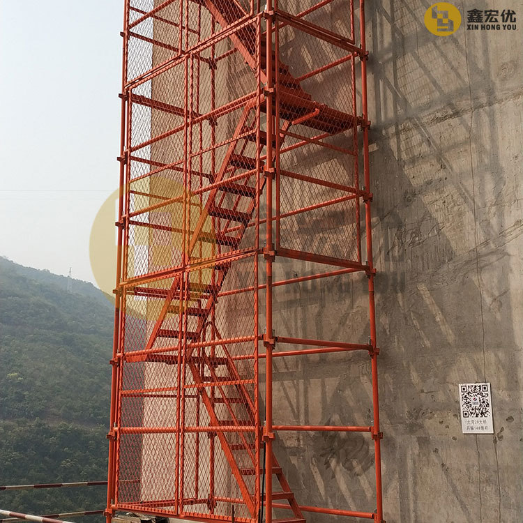 鑫宏优快装式盖梁人行爬梯厂家直供现货现发资质正规齐全质量可靠