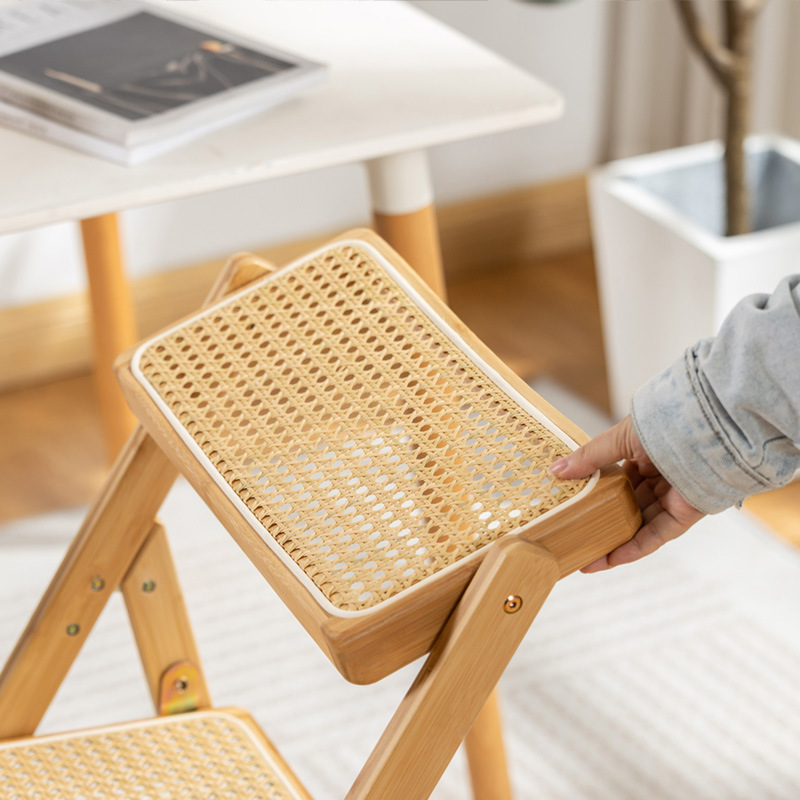 Silla plegable de ratán de estilo japonés sala de estar Silla de comedor en casa con respaldo Silla de comedor portátil de bambú estilo de registro nuevo