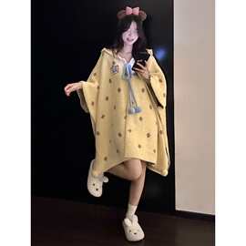 韩版软糯可爱风小象连帽斗篷睡袍女冬季新款加厚可外穿家居服睡裙