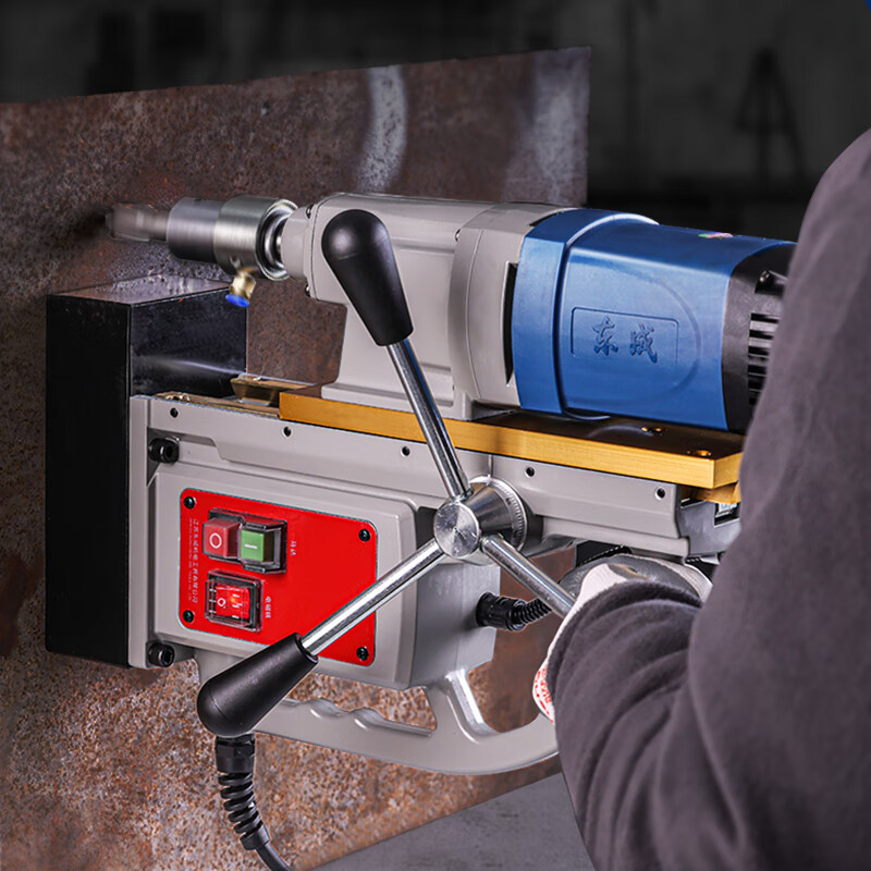 Dongcheng multifuncional taladro magnético de alta potencia taladro magnético de succión de hierro de grado industrial J1C-FF-23