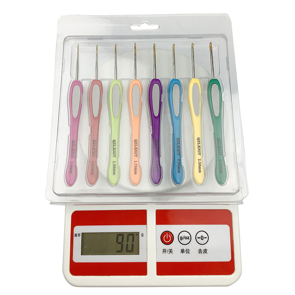 Herramientas de tejido aguja de suéter mango de plástico de color pegado aguja de acero conjunto completo 17 bolsas antideslizantes