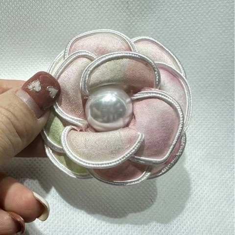 New Style Elegant And Fashionable Camellia DIY Pearl Brooch Pin Vintage Versatile Bow Tie Flower_voghion.com