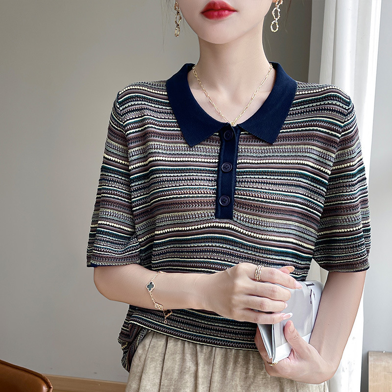 Square neckline