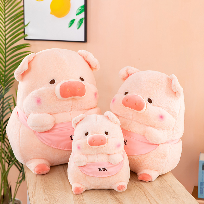 新商品の露露豚のぬいぐるみが可愛いです。