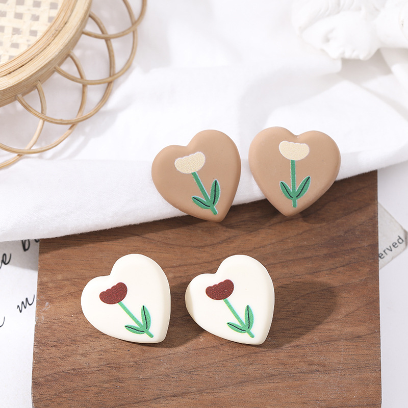 1 Pair Sweet Simple Style Heart Shape Plastic Resin Ear Studs display picture 6