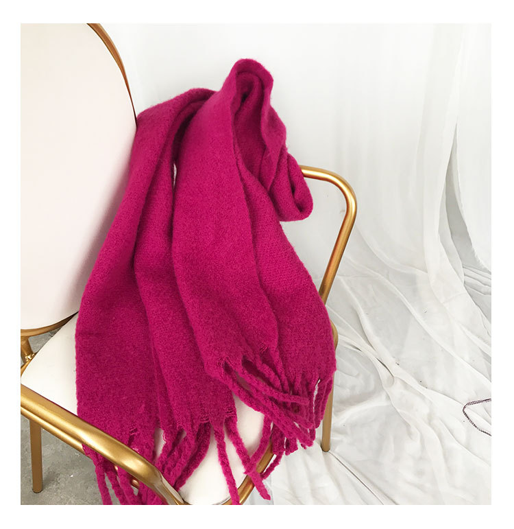 Women's Fashion Solid Color Polyester Tassel Winter Scarves display picture 7