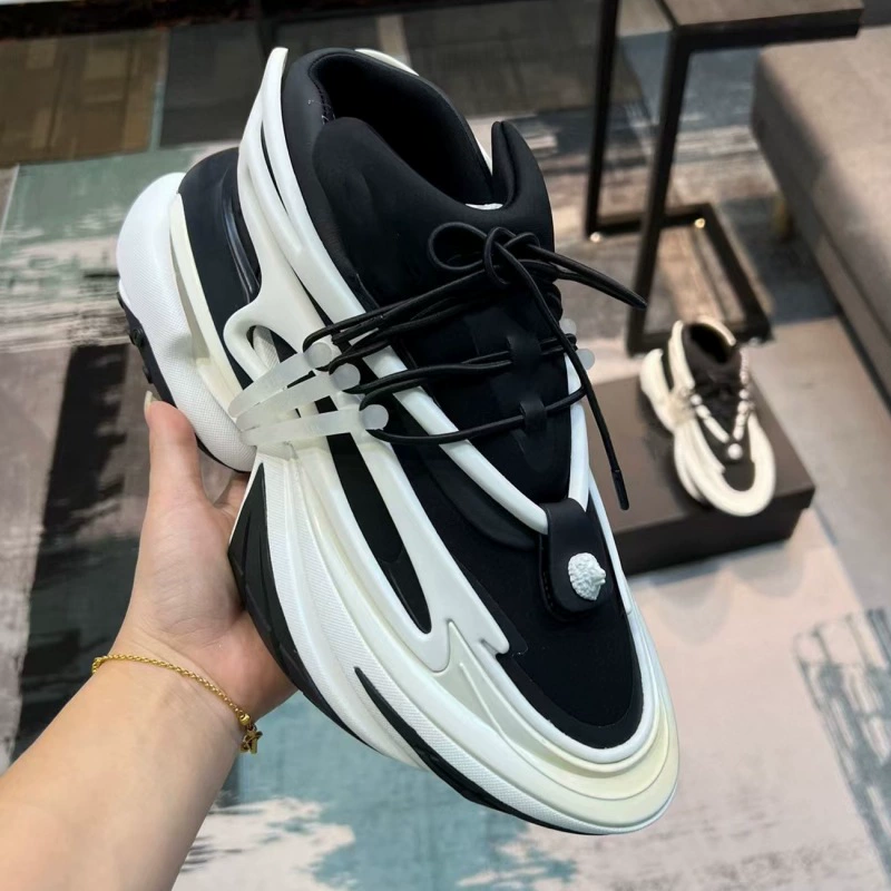 2025 Весна-Осень Новые Кроссовки "Космический Корабль" Мужские с Толстой Подошвой Увеличивающие Рост Мужские и Женские Повседневные Кроссовки для Пар Модные Спортивные Кроссовки "Папины Кроссовки"