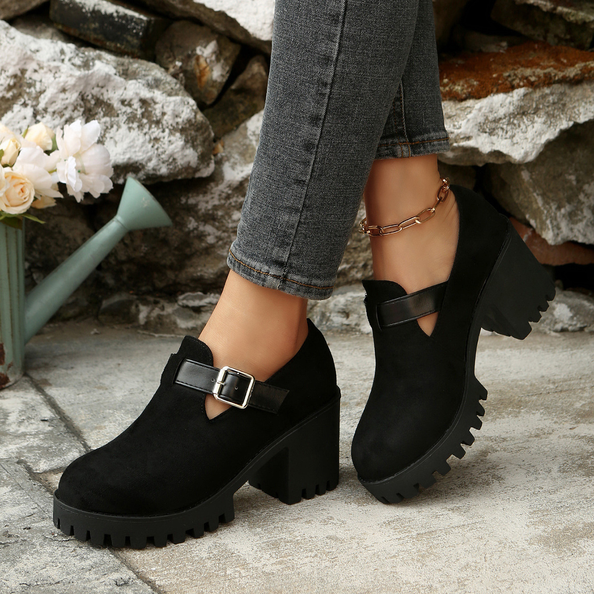 Damen-Pumps mit Blockabsatz, dicker Sohle, Wildleder, runder Zehenpartie und Schnalle, Übergröße, neuer Herbst-Style_voghion.com