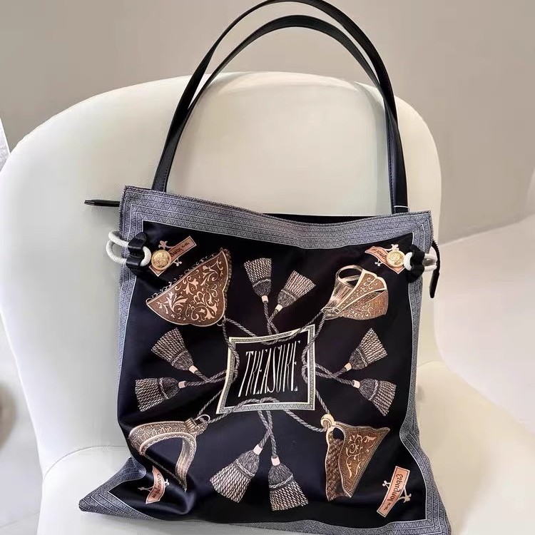 Handheld double-sided underarm bag