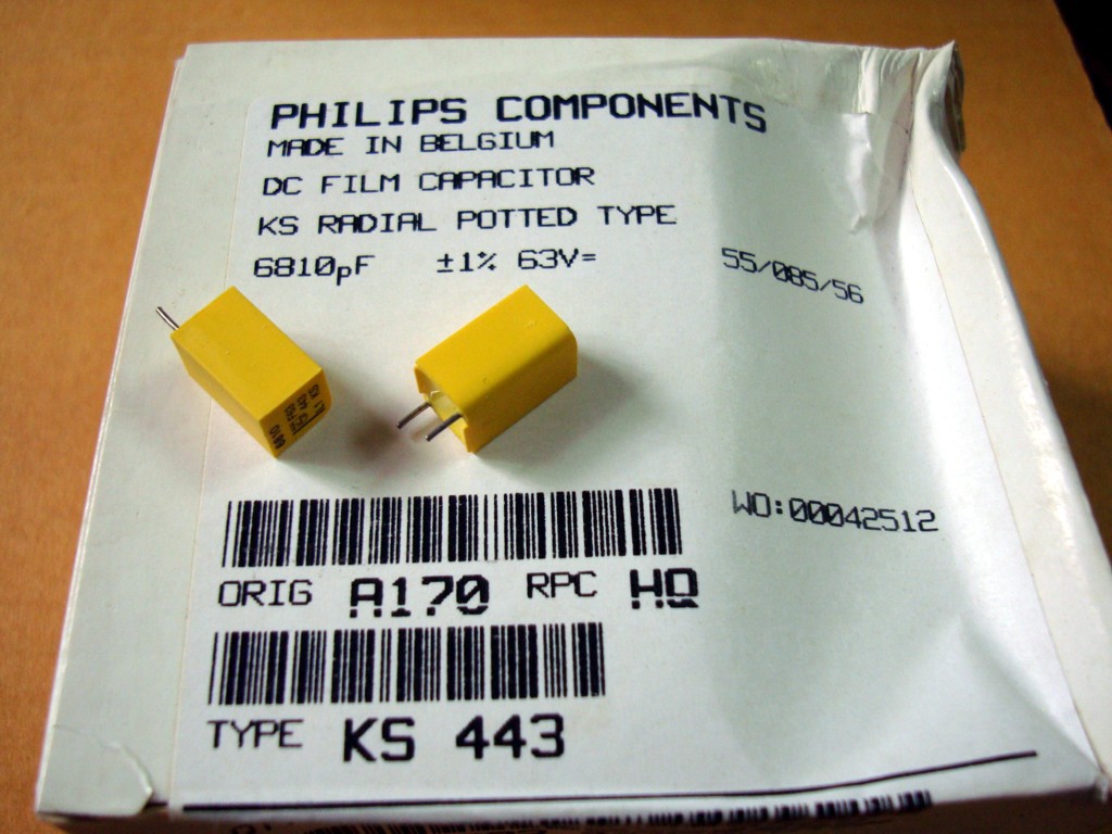 222244366182(6810P63443L1KS)聚苯乙烯精密电容