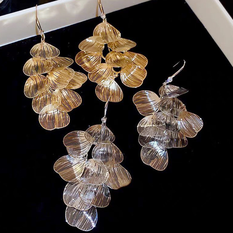 Hollow Leaf Tassel Pendant Earrings New Style Personality Exaggerated Popular Earrings Women's Design Niche Elegant Ear Hooks