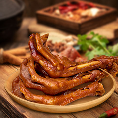 Wu La Ma Duck Feet Variety Pickled Duck Feet Snack Food Sauce Flavor Duck Claws Pickled Flavor Ready-to-Eat Alcohol Duck Feet