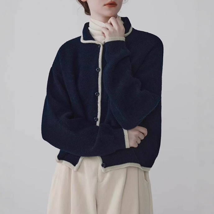 [Return to Upgrade] Two-Color Pure Wool Contrasting Silhouette Thick Knitted Button Sweater Cardigan