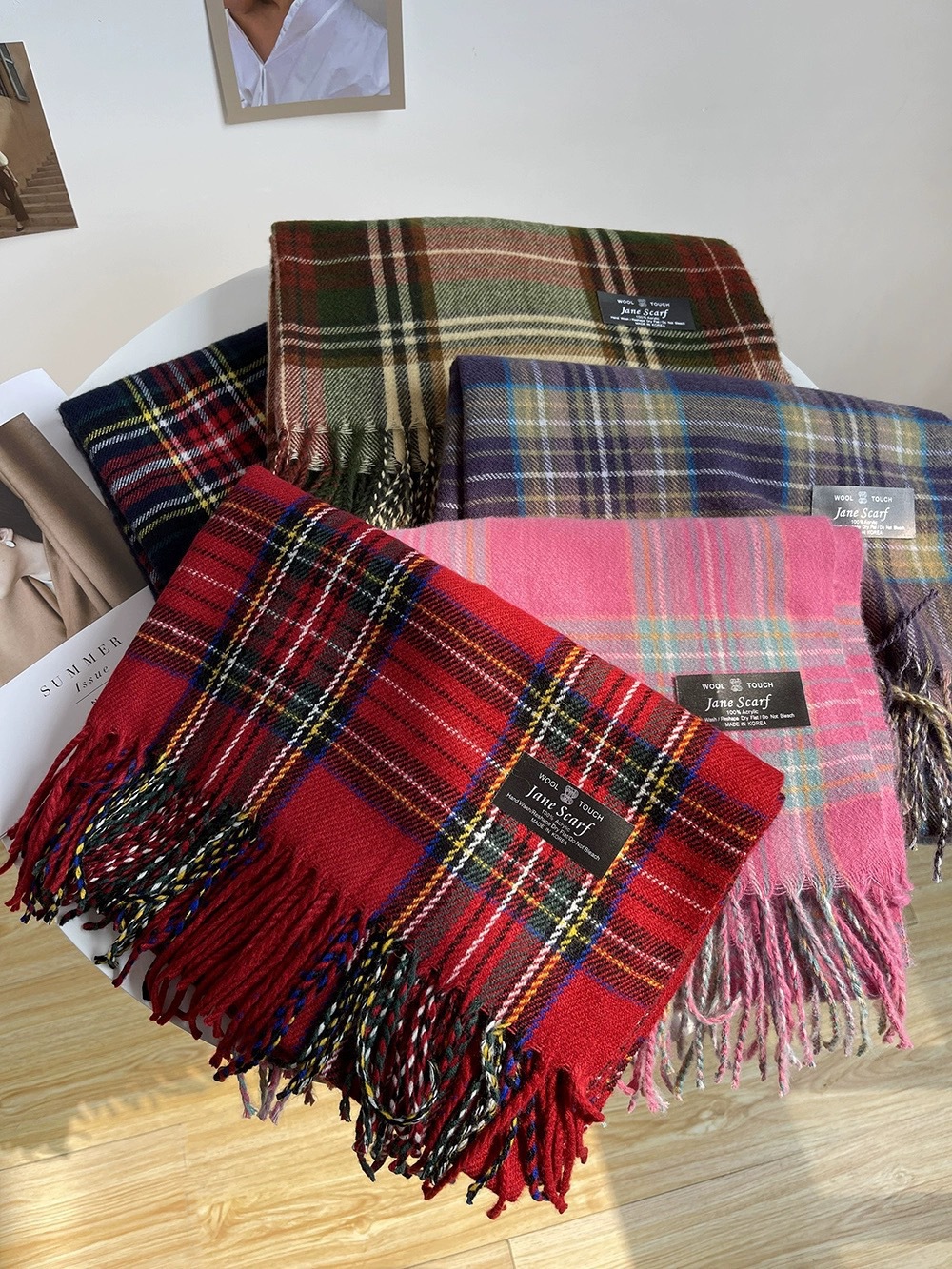 Écharpe d'hiver à carreaux rouges de Noël, édition coréenne polyvalente pour hommes et femmes, châle chaud pour couple d'étudiants_voghion.com