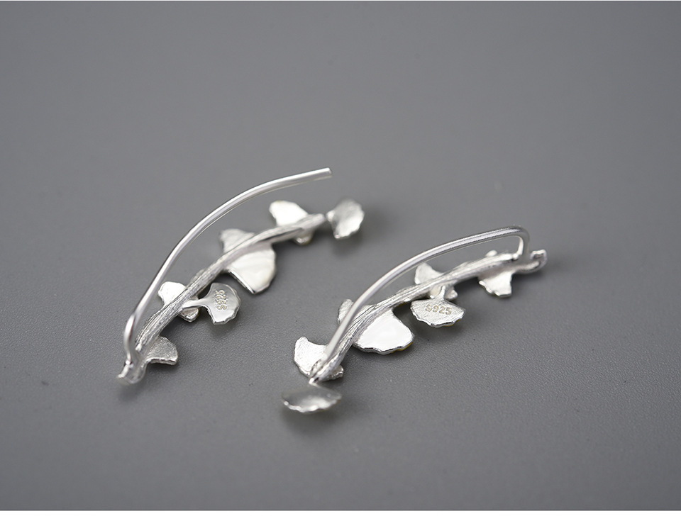 1 Pair Elegant Ginkgo Leaf Plating Sterling Silver Ear Clips display picture 3