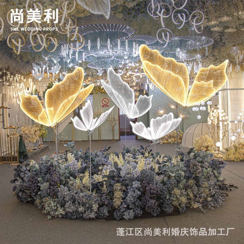 Disposición de accesorios de boda Alas de mariposa luminosas Decoración de escenario Colgante de techo Guía de boda Decoración de escena Decoración