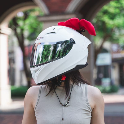 Motosiklet kaskı (dəbilqə) — Summer Retro Motorcycle Cute Full-Face Helmets - high-grade-porcelain-white-silver-plated-lenses-red-bow-m