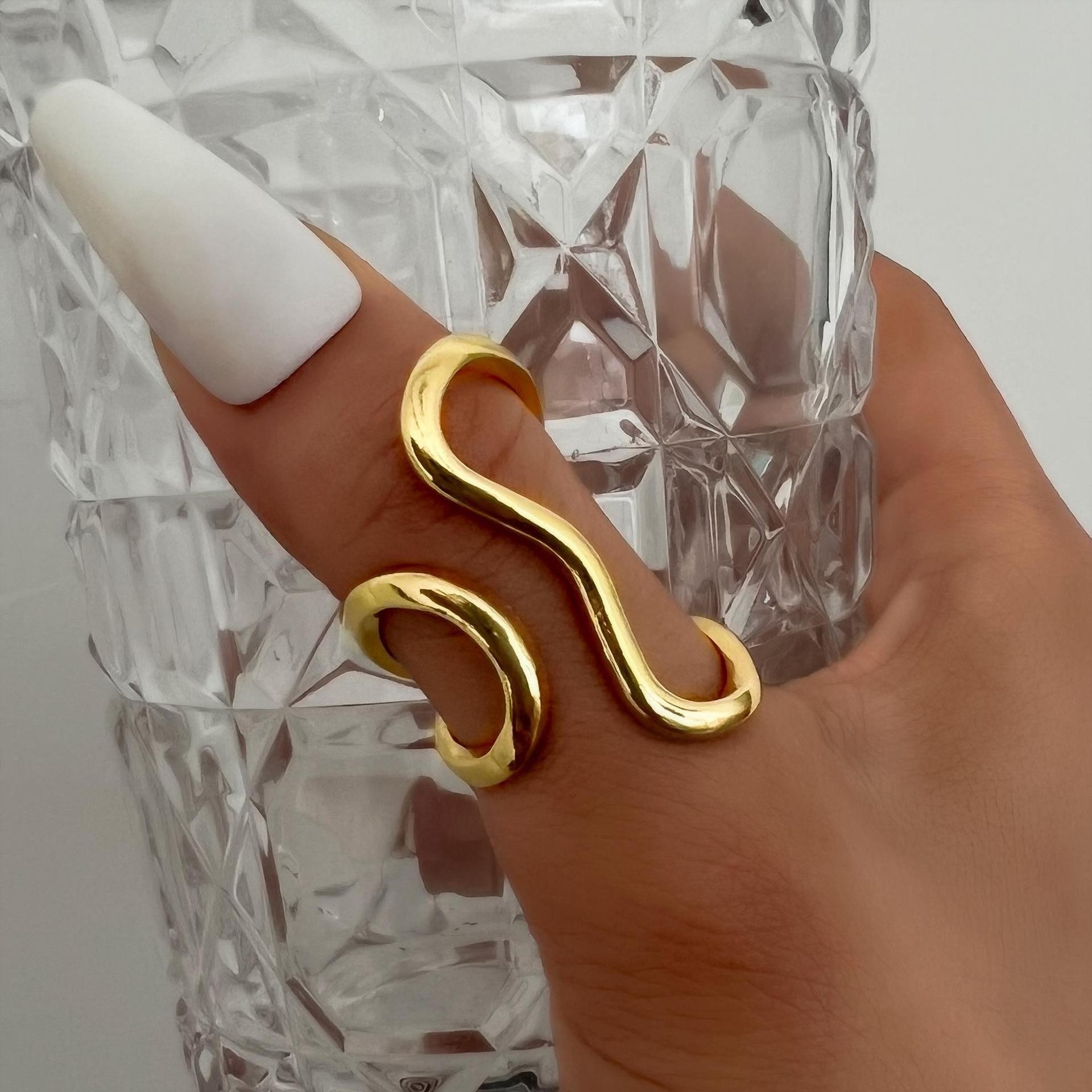 European And American Cross-Border Hot-Selling Niche Metal Texture Smooth Minimalist Style Ring Set Exaggerated_voghion.com