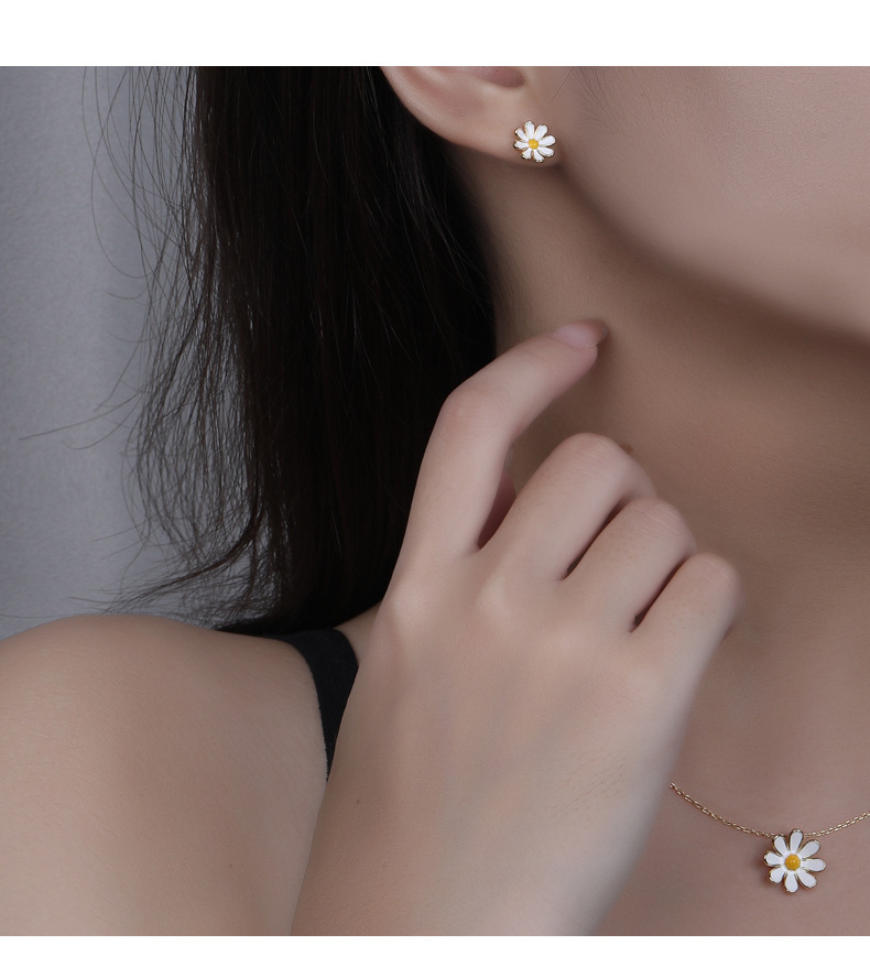 Gänseblümchen Kette Und Ohrstecker Set Aus Silber Für Damen_voghion.com