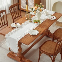 乐轩新品跨境热销褶皱荷叶木耳边极简婚庆桌旗轻奢高级感红色结婚