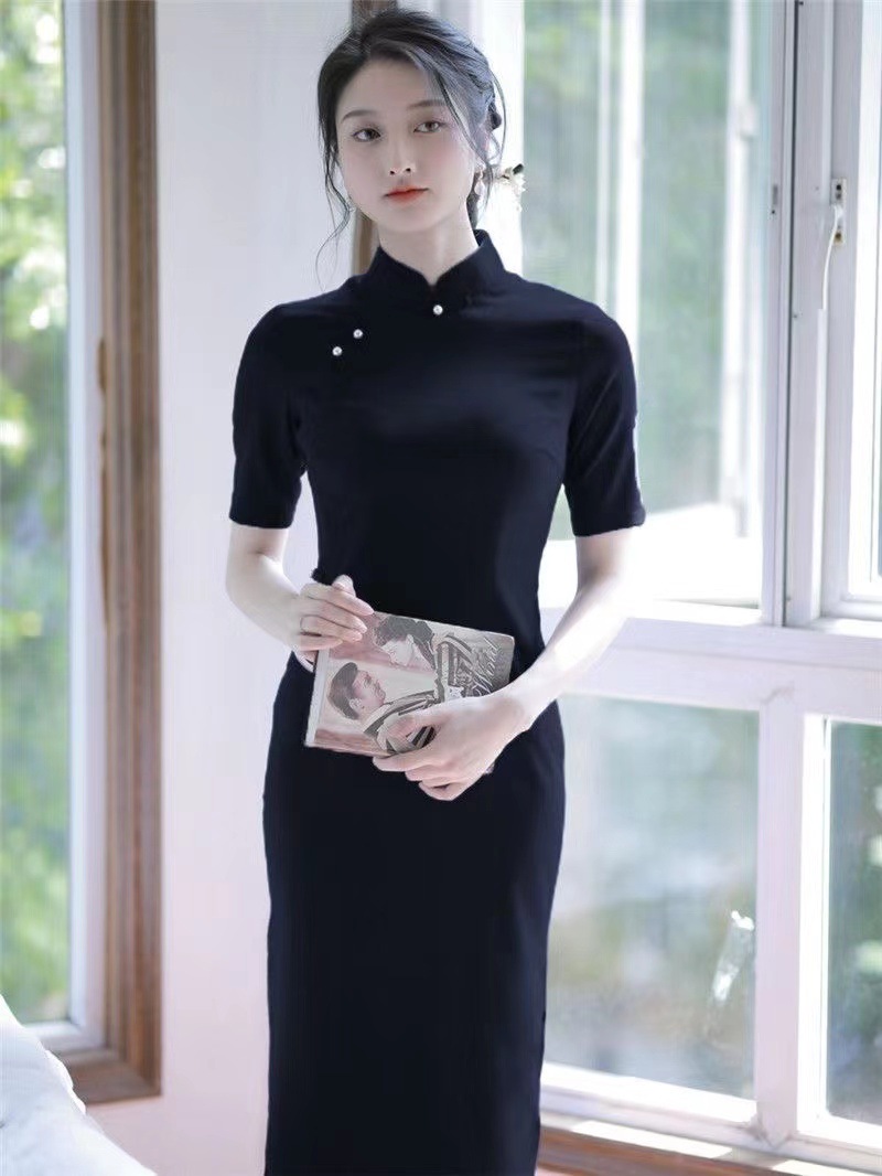 长旗袍改良版2025新夏黑色少女年轻款气质礼服日常复古连衣裙斜襟