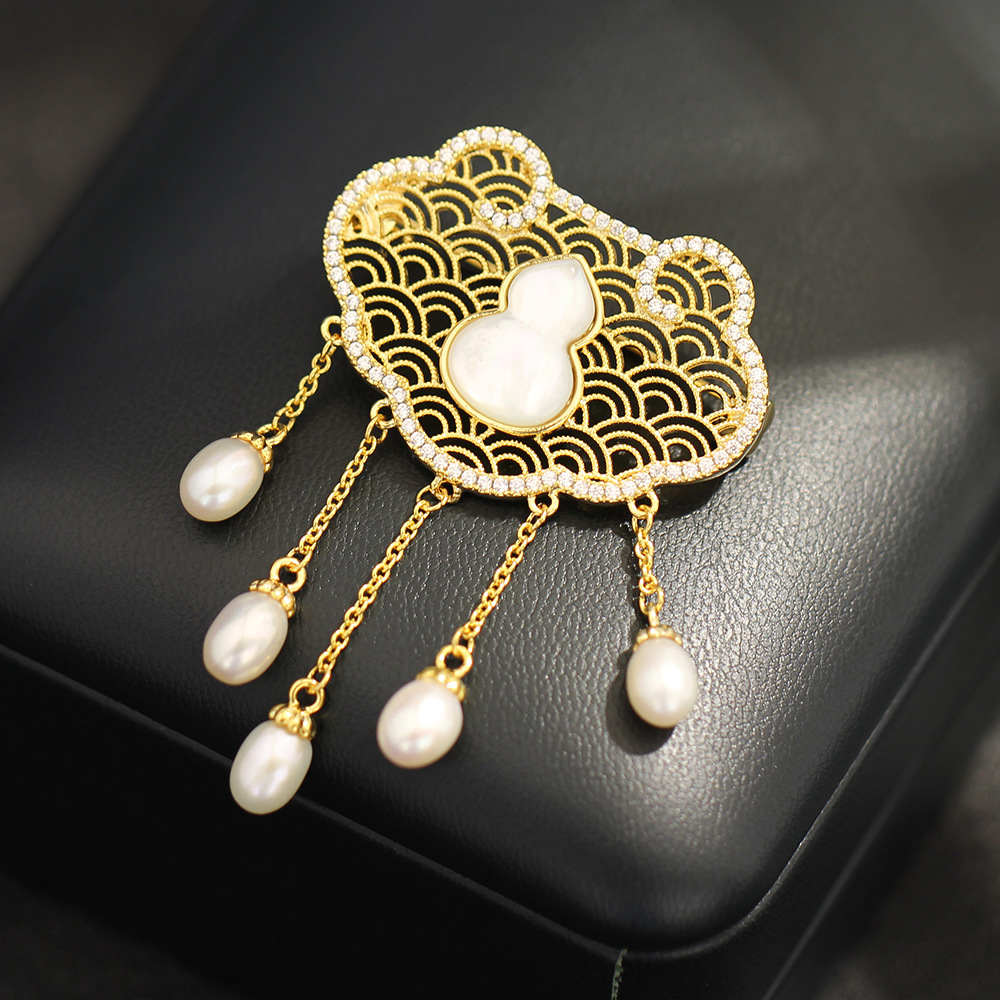 新款中式高档国风福禄如意胸针气质天然淡水珍珠流苏别针贝母胸花