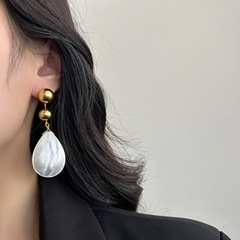 椭圆贝壳流苏耳环耳坠高级感耳钉耳坠女气质温润超仙甜美优雅耳饰