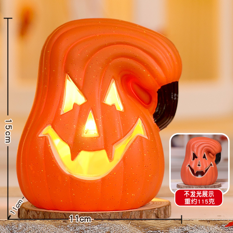 В комплект Pumpkin 101 входит световой короб (батарейки в комплект не входят).