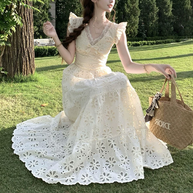 French-Style Roman Garden/Long V-Neck Flutter Sleeve Waist-Cinching Hollow-Out Dress for Women, Summer Elegant Lace Dress French-Style Roman Garden/Long V-Neck Flutter Sleeve Waist-Cinching Hollow-Out Dress for Women, Summer Elegant Lace Dress
