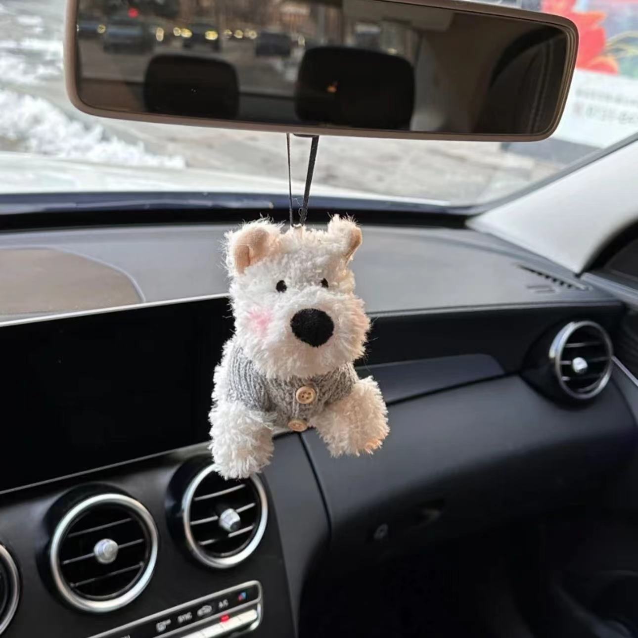 Lindo cachorro garabateado West Highland coche colgante decoración pantalla consola central accesorios de coche adornos de felpa