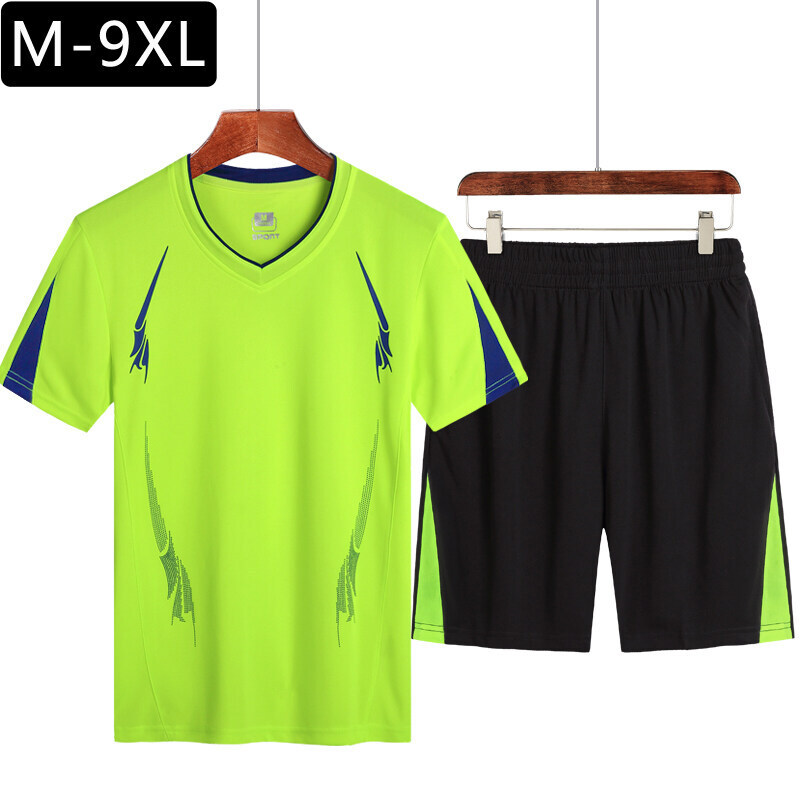 Traje deportivo de tamaño king para hombres de verano running mangas cortas running trajes de fitness para hombres sueltos camisetas de baloncesto de cuello en V dos piezas set