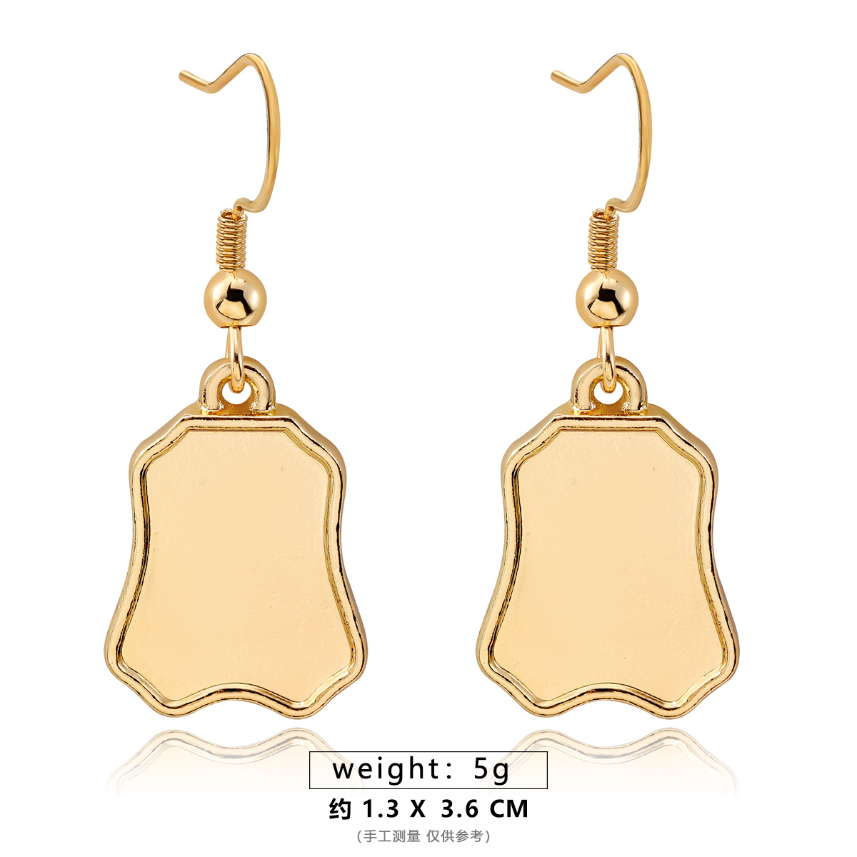 Bell earrings [ear hook style]