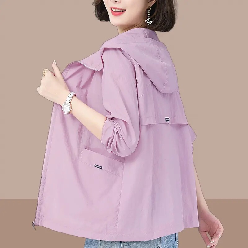 Casual Sun Protection Clothing for Middle-Aged and Elderly Mothers, Women's 2025 Summer New Style, Large Size Loose Sun Protection Clothing, Lightweight Short Jacket