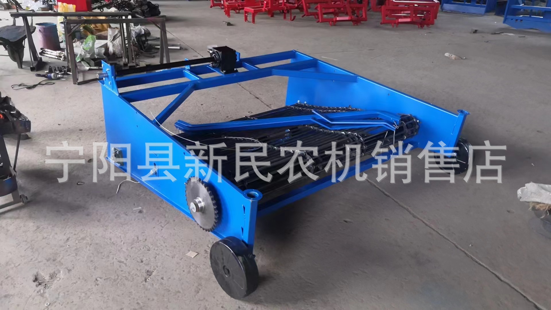 轻型土豆收获机