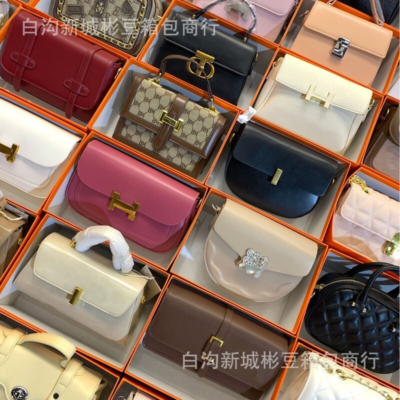 Assorted Shein Women's Bags Mixed Batch Original Packaging Small Single Women's Bags Shoulder Crossbody Bags Foreign Trade Cross-Border Supply Assorted Shein Women's Bags Mixed Batch Original Packaging Small Single Women's Bags Shoulder Crossbody Bags Foreign Trade Cross-Border Supply