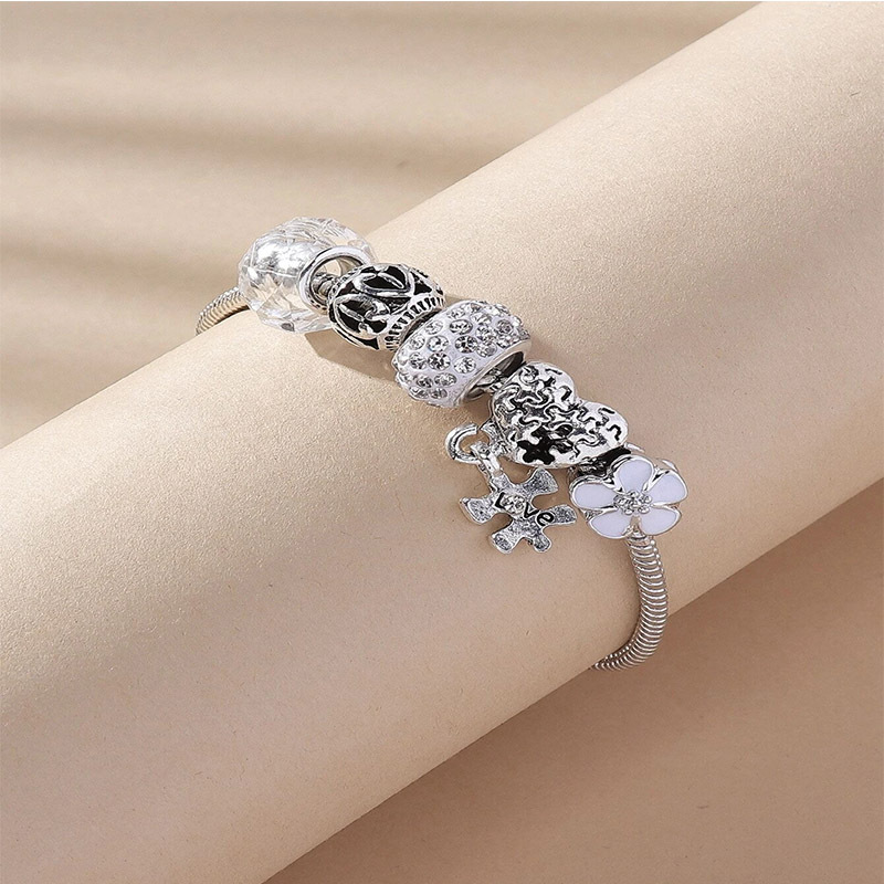 Panjia pulsera DIY cuentas explosivas transfronterizas de diamante bola goteo de aleación de letras en forma de corazón colgante pulsera de cobre