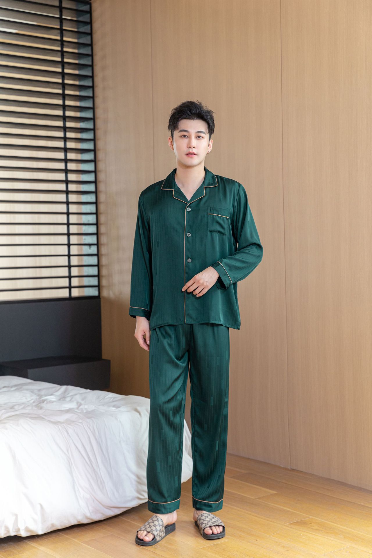 Silk pijama