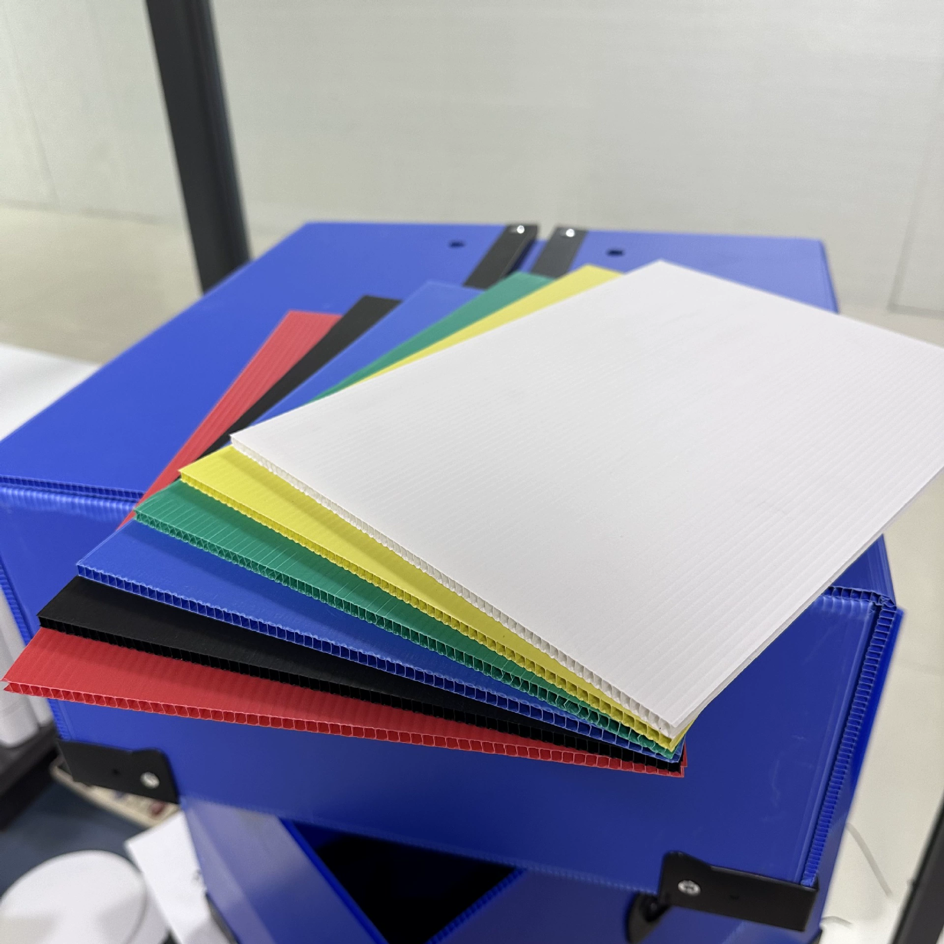 Белая перегородка, антистатическая черная перегородка, 5 мм, 1500 г, полосатая доска, полая доска Wantong, быстрая доставка