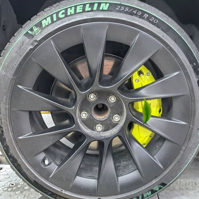 Suitable for Tesla's New: Brake caliper cover - tesla-model-319-23-fluorescent-yellow-aluminum-alloy-brake-caliper-covers-four-sets-of-tesla-logo-two-pairs-of-brake-caliper-covers