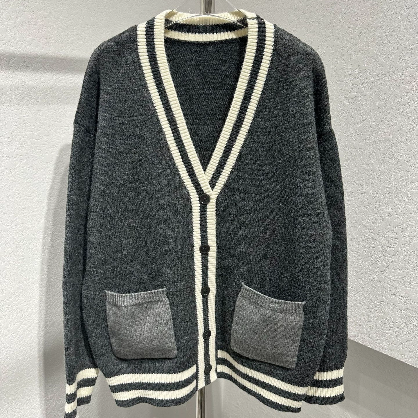 THOM BRASSY 1762 Ленивый цвет большой кардиган